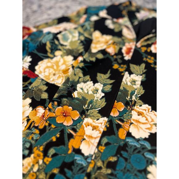 Chico’s floral ponte jacket size 1 with pockets blazer coat - Picture 7 of 15